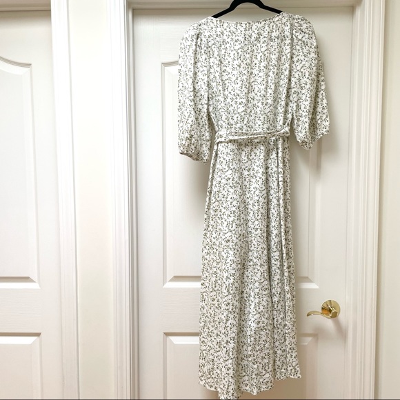Reformation Mint Floral print Midi Wrap
Dress NWT - Picture 8 of 9